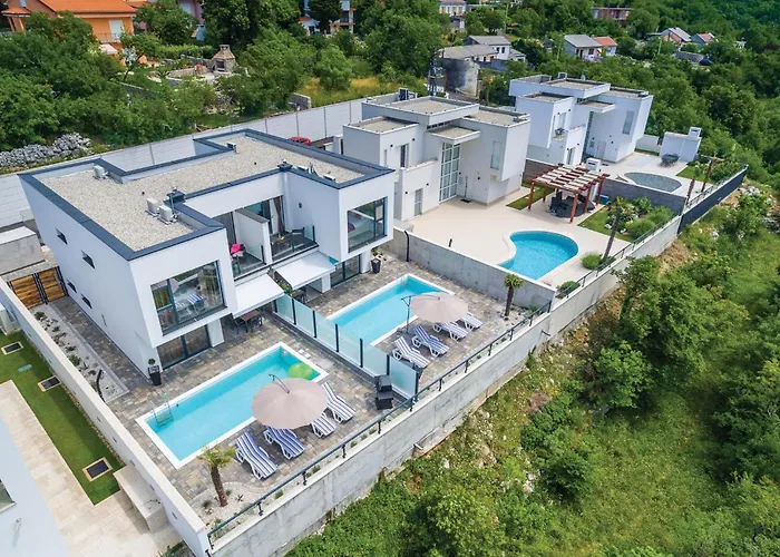4 Bedroom Amazing In Kostelj Grižane