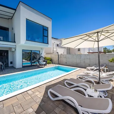 Holiday home Beautiful In Kostelj