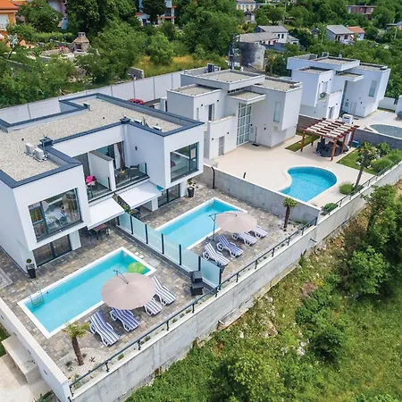 4 Bedroom Amazing In Kostelj Grižane