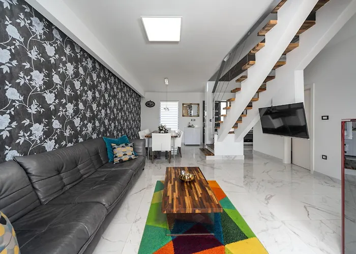 4 Bedroom Amazing In Kostelj *